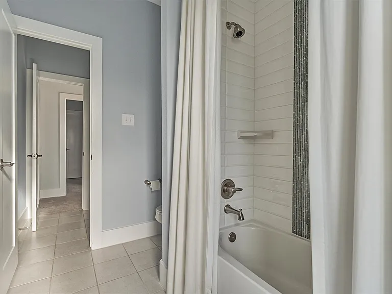 2113 Solstice Blvd — Photo 41
