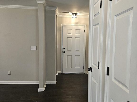 2nd image of 100 Wyndham Ct