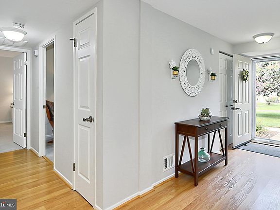 4th image of 7902 Bentley Village Dr #11C