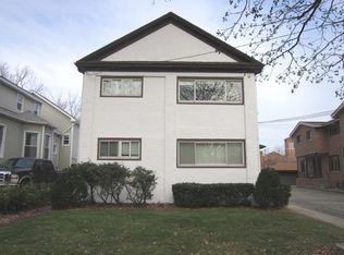 245 S Vine Ave, Park Ridge, IL 60068