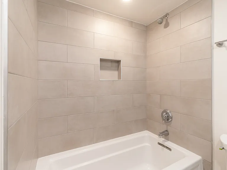 2608 Braddock St #1 — Photo 12