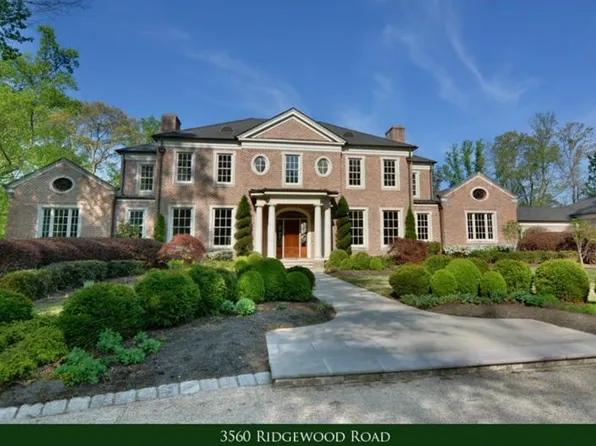 3560 Ridgewood Rd NW, Atlanta, GA 30327