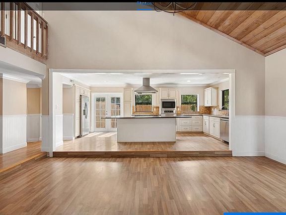 5th image of 4931 Hidden Oaks Trl