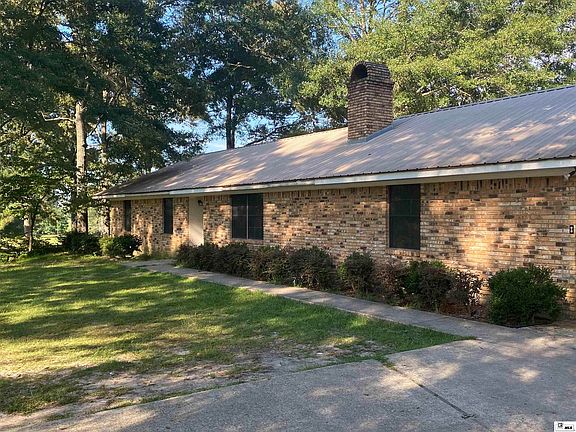 3rd image of 208 Pinecrest Dr