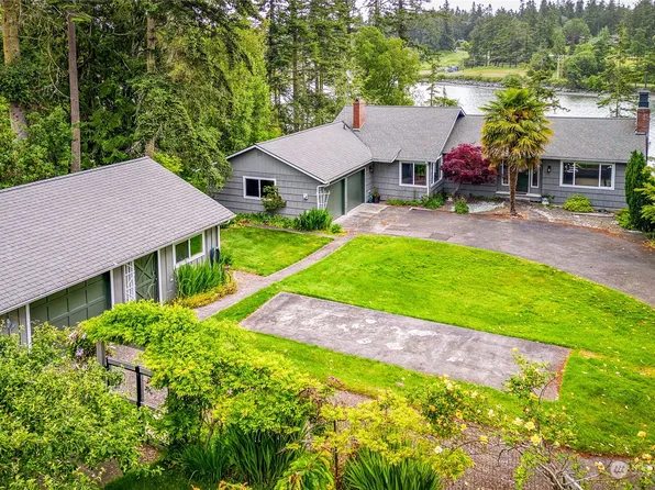 1511 Griffith Point Road, Nordland, WA 98358