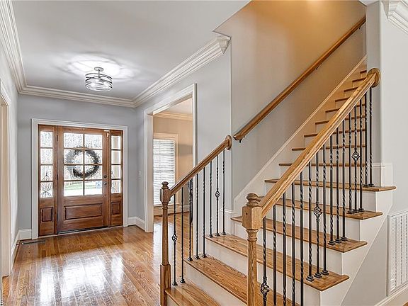 3rd image of 706 Oldsquaw Dr