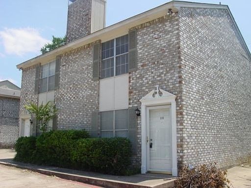1st image of 110 Graystone Pl
