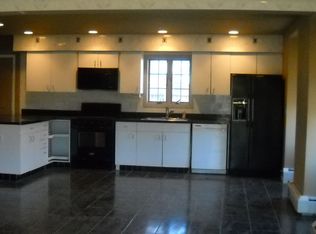 12 Monique Ln, West Milford, NJ 07480