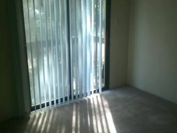 2340 La Rue Ct, Tallahassee, FL 32303