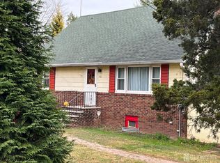 483 Elizabeth Ave, Somerset, NJ 08873