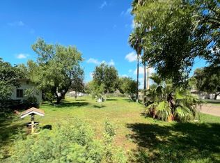 317 N 6th St, Donna, TX 78537