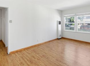 20610 Hartland St APT 3, Winnetka, CA 91306