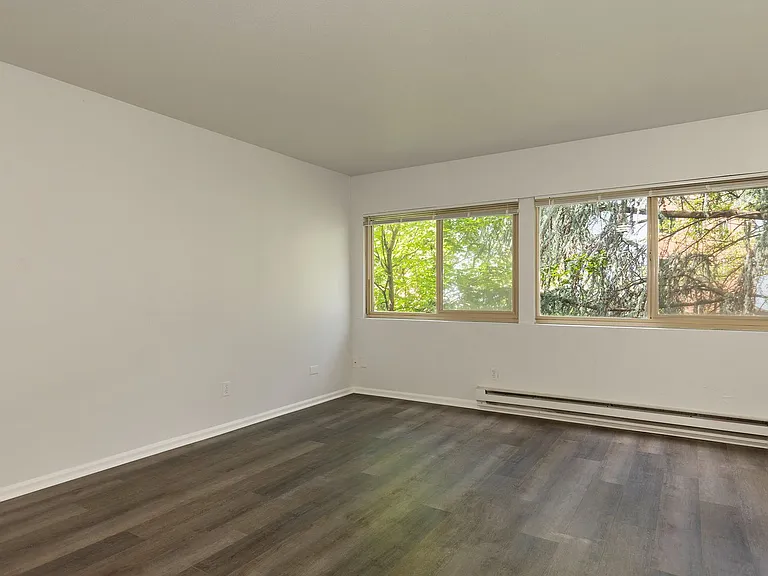 The Willis Apartments — Photo 45