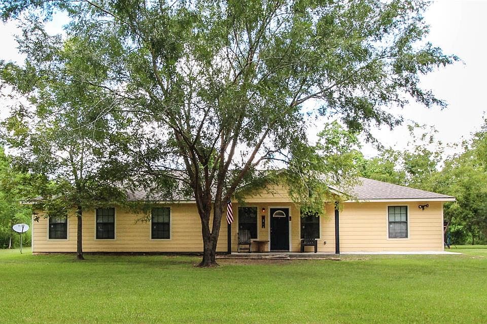 1st image of 185 Gwendolyn Dr