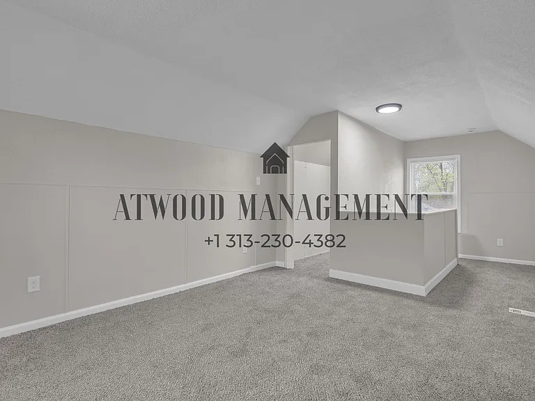 15909 Maddelein St — Photo 11