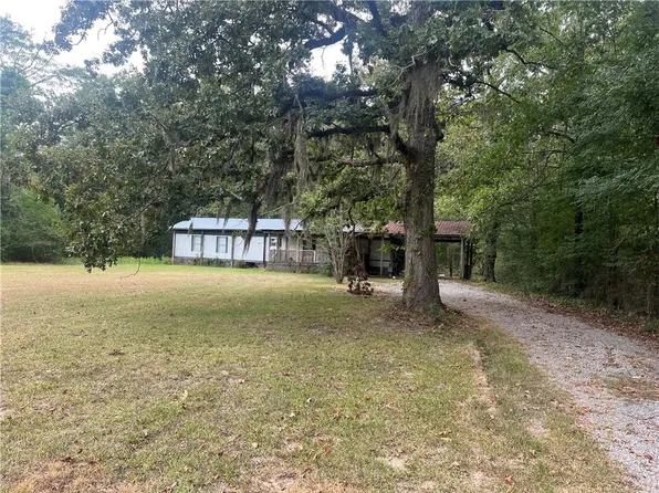 785 Nation Rd, Deville, LA 71328
