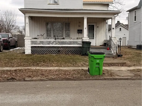 912 Orchard St, Coshocton, OH 43812
