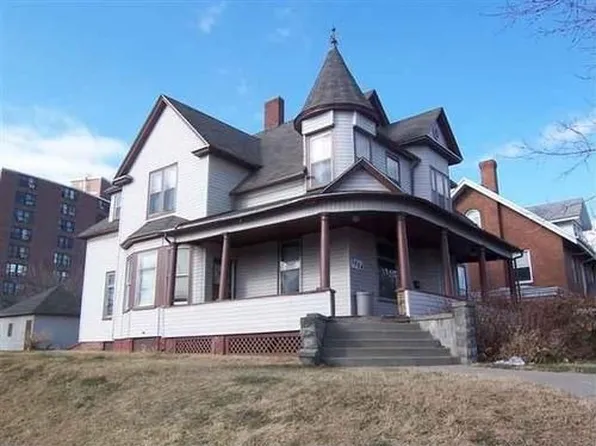 3634 S 24th St, Omaha, NE 68108