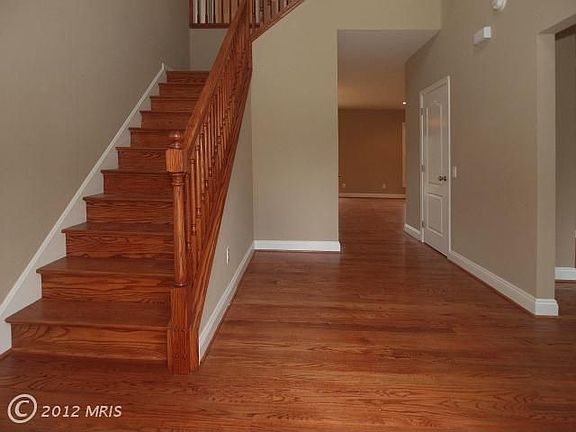 4th image of 2132 Greenwich St