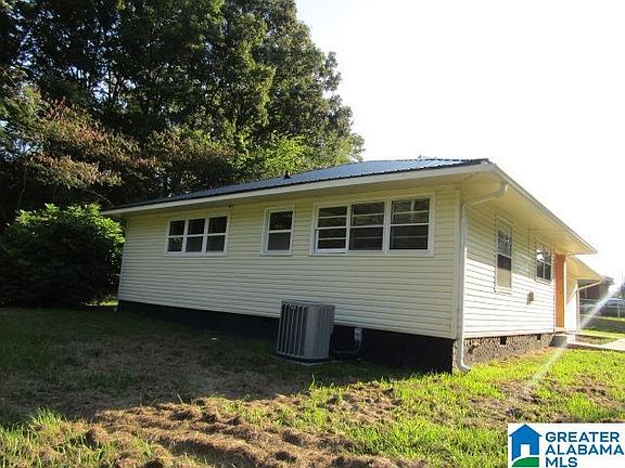 4th image of 601 Parker Blvd