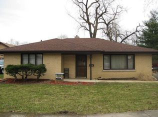 1015 Campbell St, Joliet, IL 60435