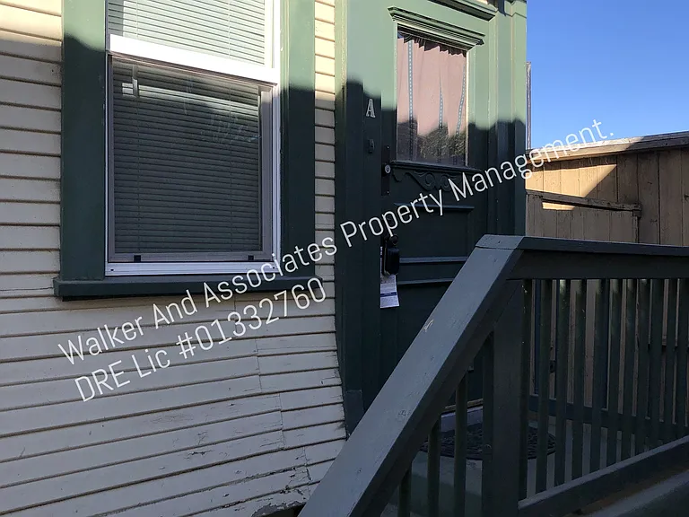 415 S Broadway #A — Photo 1