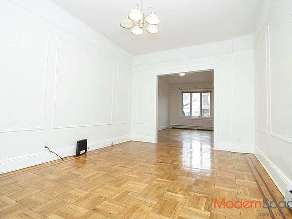 4th image of 5059 40th St #1
