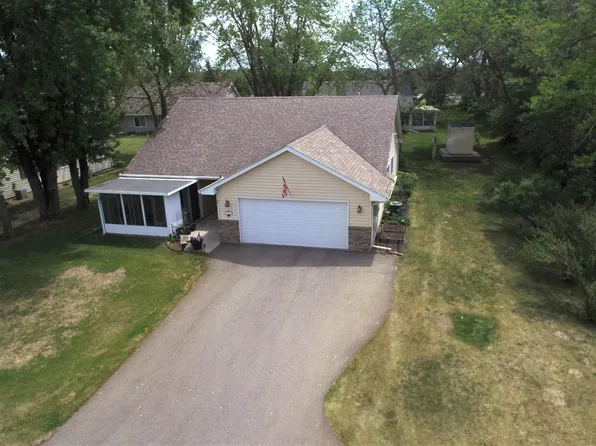 2270 Lake St E Unit 1, Osakis, MN 56360
