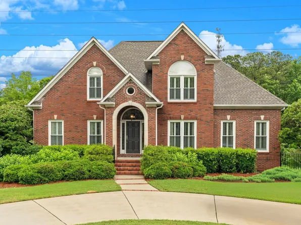 5265 Lake Crest Cir, Birmingham, AL 35226