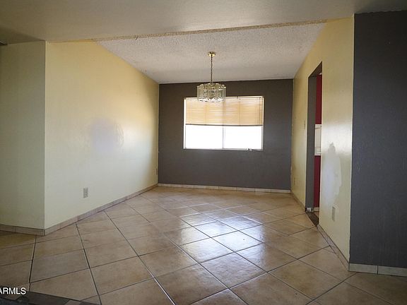 3rd image of 4126 W Desert Cove Ave