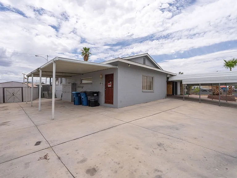 5185 Sun Valley Dr — Photo 53