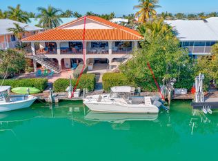 590 9th St, Key Colony Beach, FL 33051