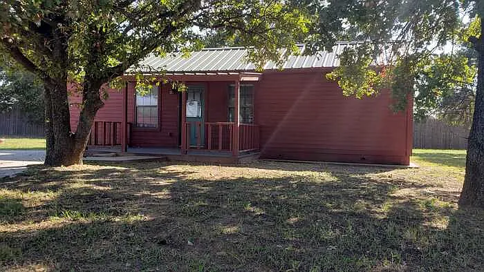 134 Private Road 3228