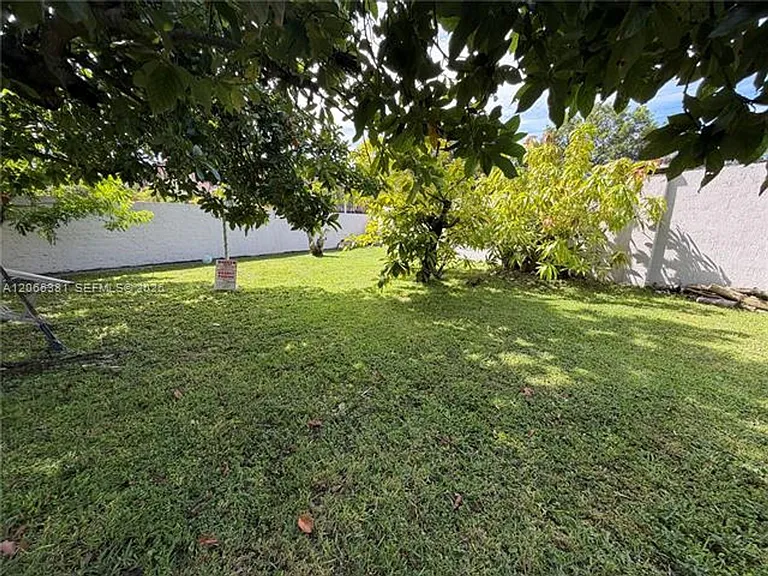 3613 SW 112th Pl #3613 — Photo 41
