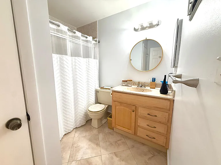 15860 Laurel Oak Cir — Photo 18