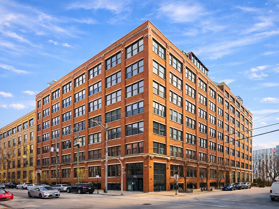 1st image of 913 W Van Buren St APT 7B