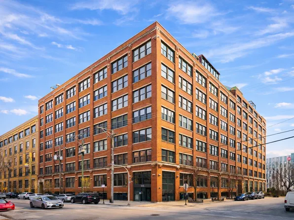 913 W Van Buren St APT 7B, Chicago, IL 60607