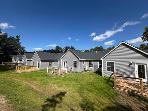 526 Jennings Brook Drive, Bennington, VT 05201