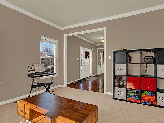 5th image of 2414 Wheatland Cir