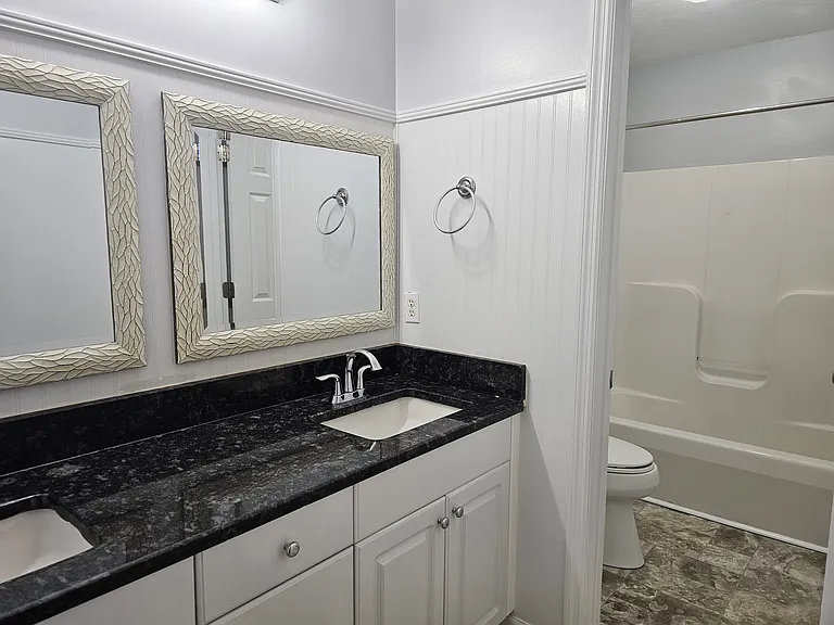 8535 English Saddle Dr — Photo 33