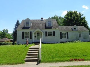 405 E 7th St, North Manchester, IN 46962
