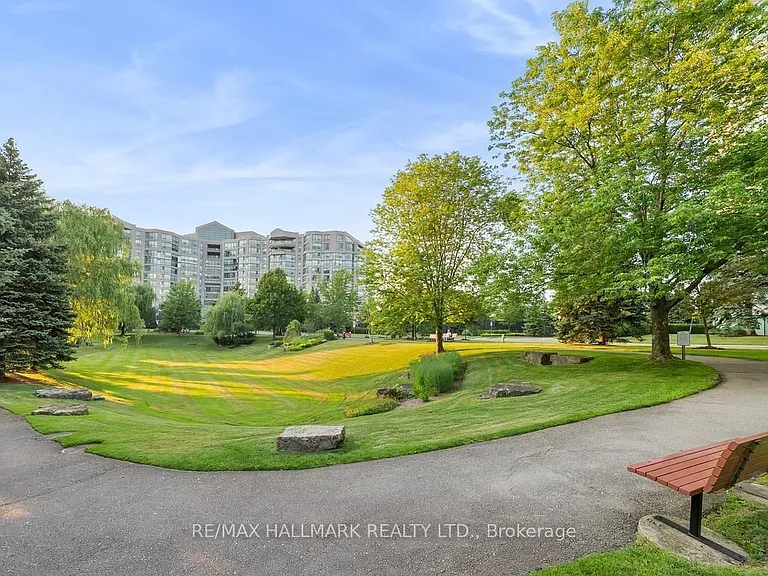 7805 Bayview Ave #1024 — Photo 19
