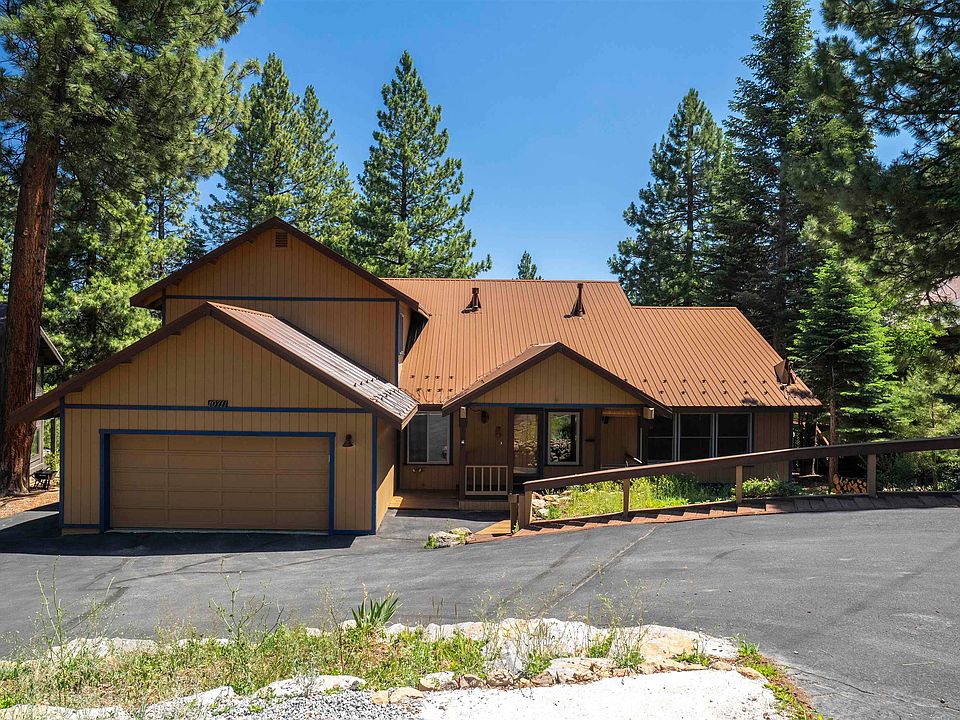 1st image of 10711 Royal Crest Dr