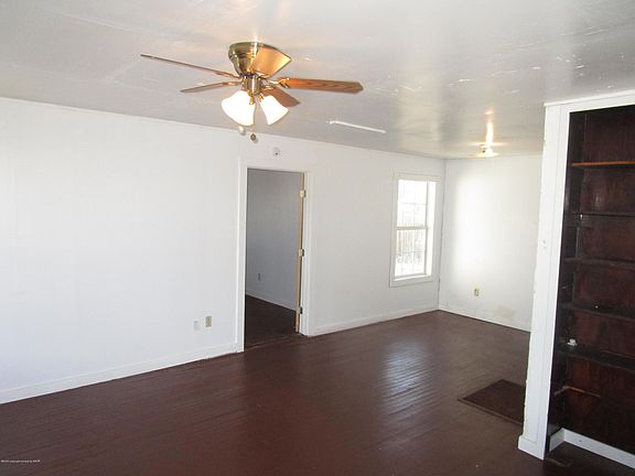 3rd image of 1200 Cooley Dr