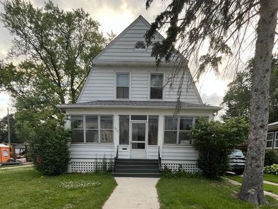 470 S State St, Elgin, IL, 60123
