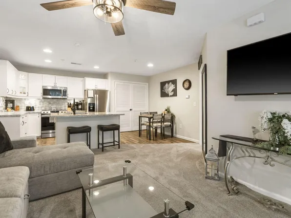 707 Rocky Shore Terrace #7, Kimberling City, MO 65686