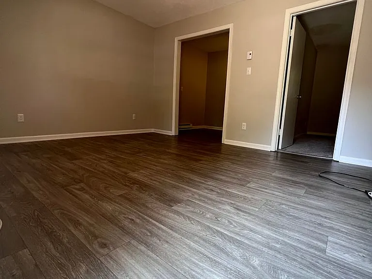 7569 Faraday Pl — Photo 32