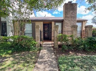 3828 Barrington St, San Antonio, TX 78217