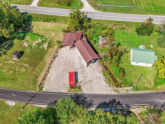 4th image of 150 Mercantile Rd