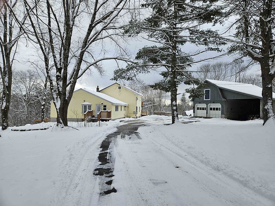 1st image of 825 Second Crown Point Road